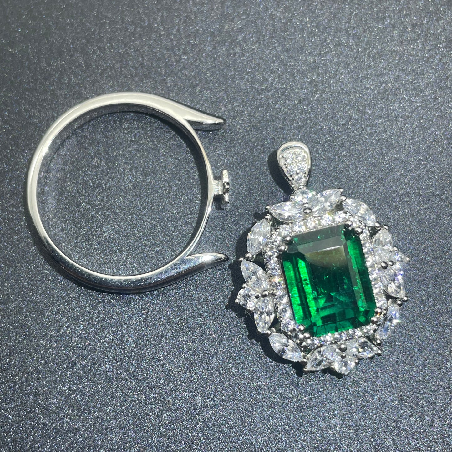 Lab Grown Emerald: 2.6 Carat Emerald Ring and Necklace 2 in 1 Design | S925 Plated White Gold