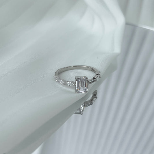 5A Zircon Ring | 925 Sterling Silver | White