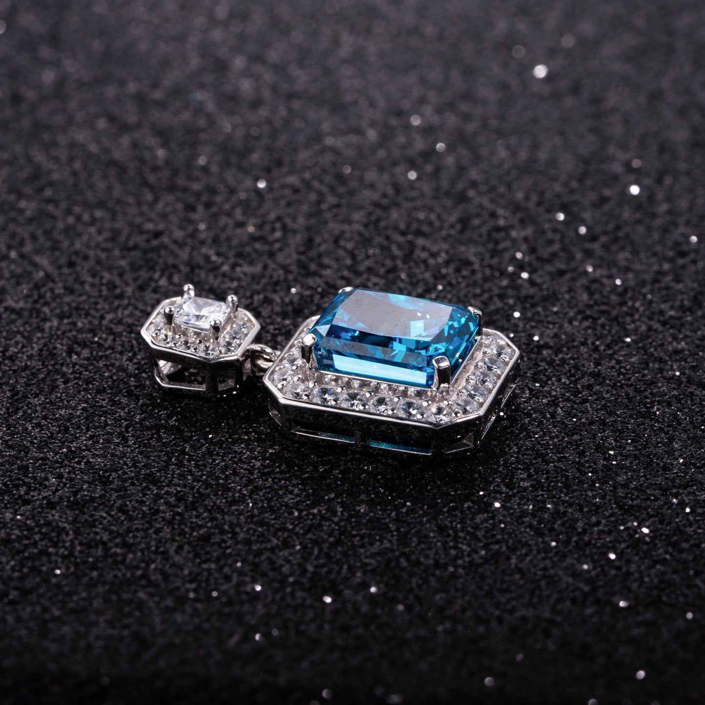 Radiant Cut Blue Cubic Zirconia Pedant in Sterling Silver