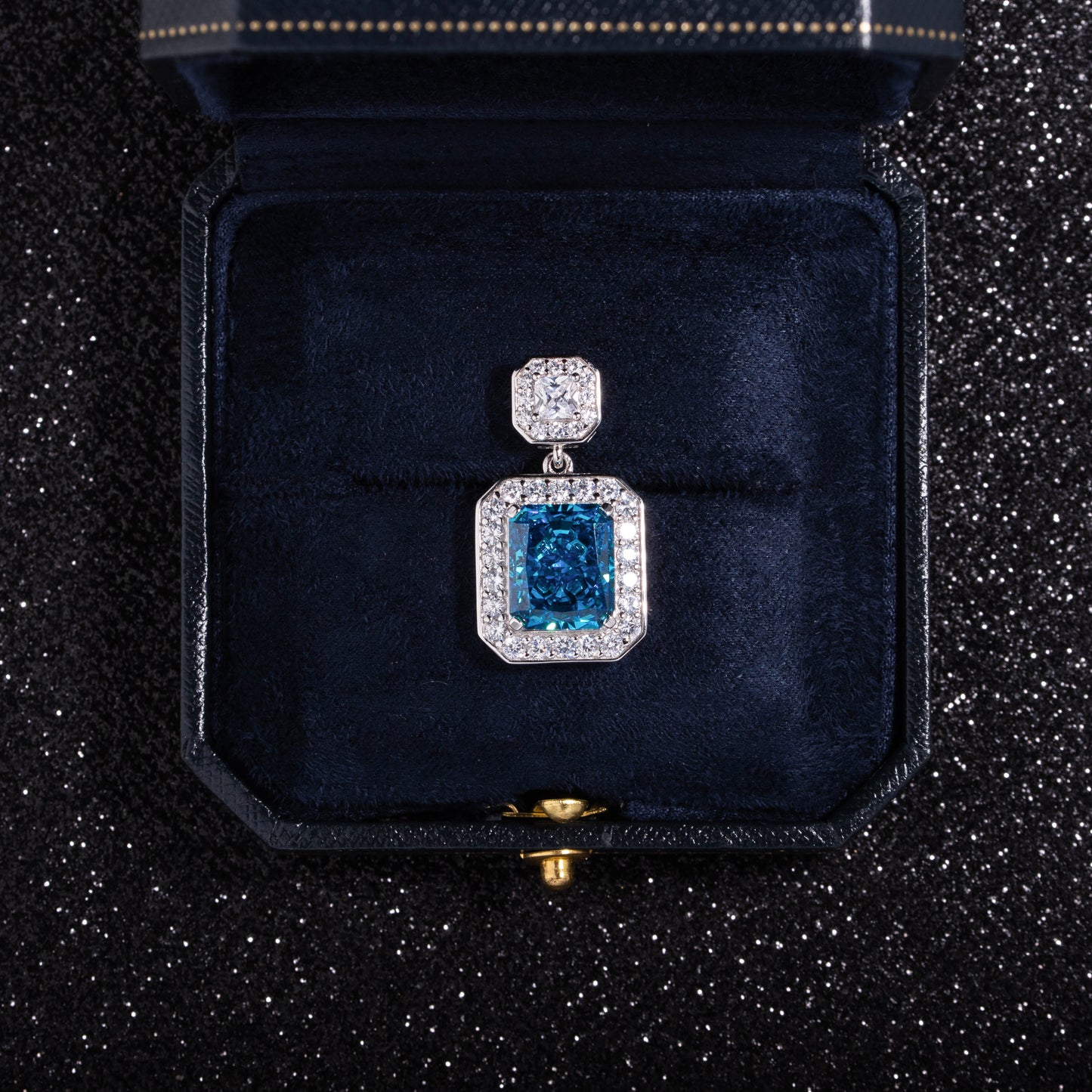 Radiant Cut Blue Cubic Zirconia Pedant in Sterling Silver