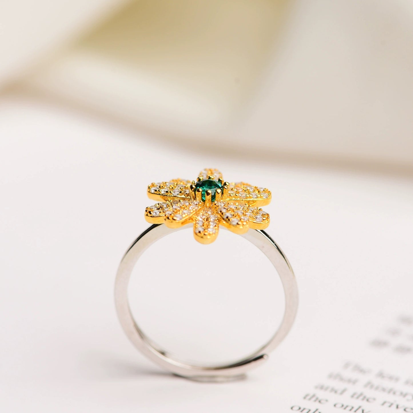 Lab Grown Emerald Sunflower Ring Adjustable（0.25ct）