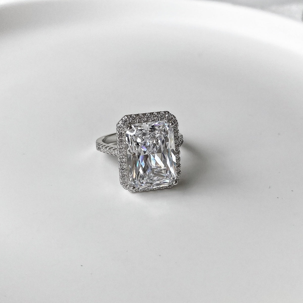925 Sterling Silver | 8A Cubic Zirconia Ring