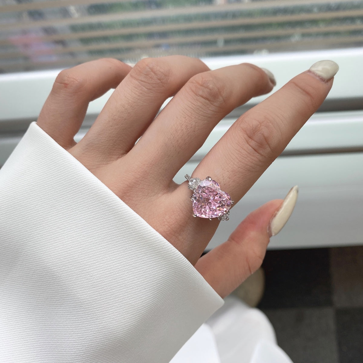 8A Zircon Ring | 925 Sterling Silver |「LOVE YOU」| 6ct