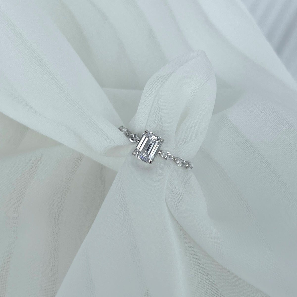 5A Zircon Ring | 925 Sterling Silver | White