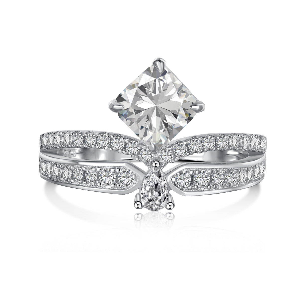 White Crown Zircon Pear Shape Design Ring s925 18k Gold Plated