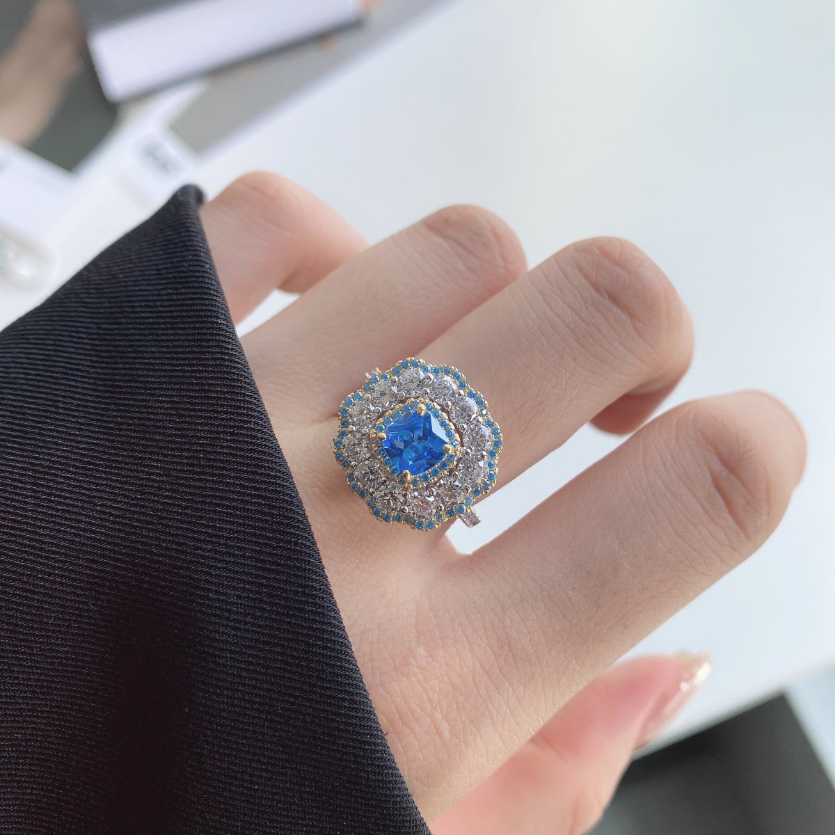 5A Cubic Zirconia | 925 Sterling Silver |  Vintage Blue Flower Ring | 0946