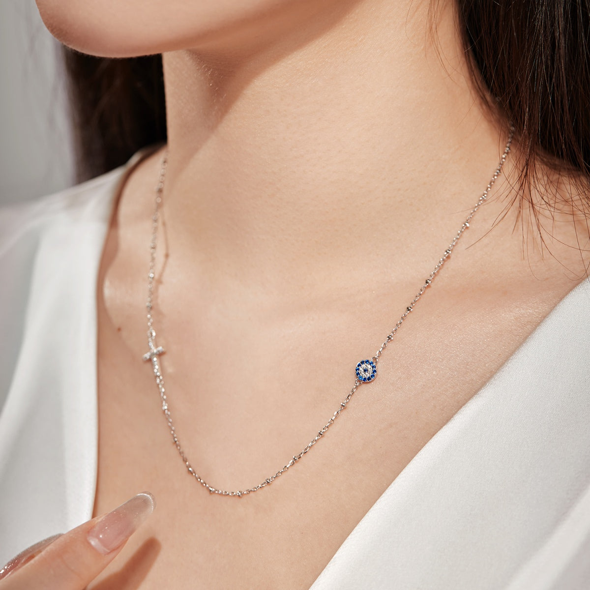 【Evil Eye】Necklace 925 Sterling Silver Plated White Gold
