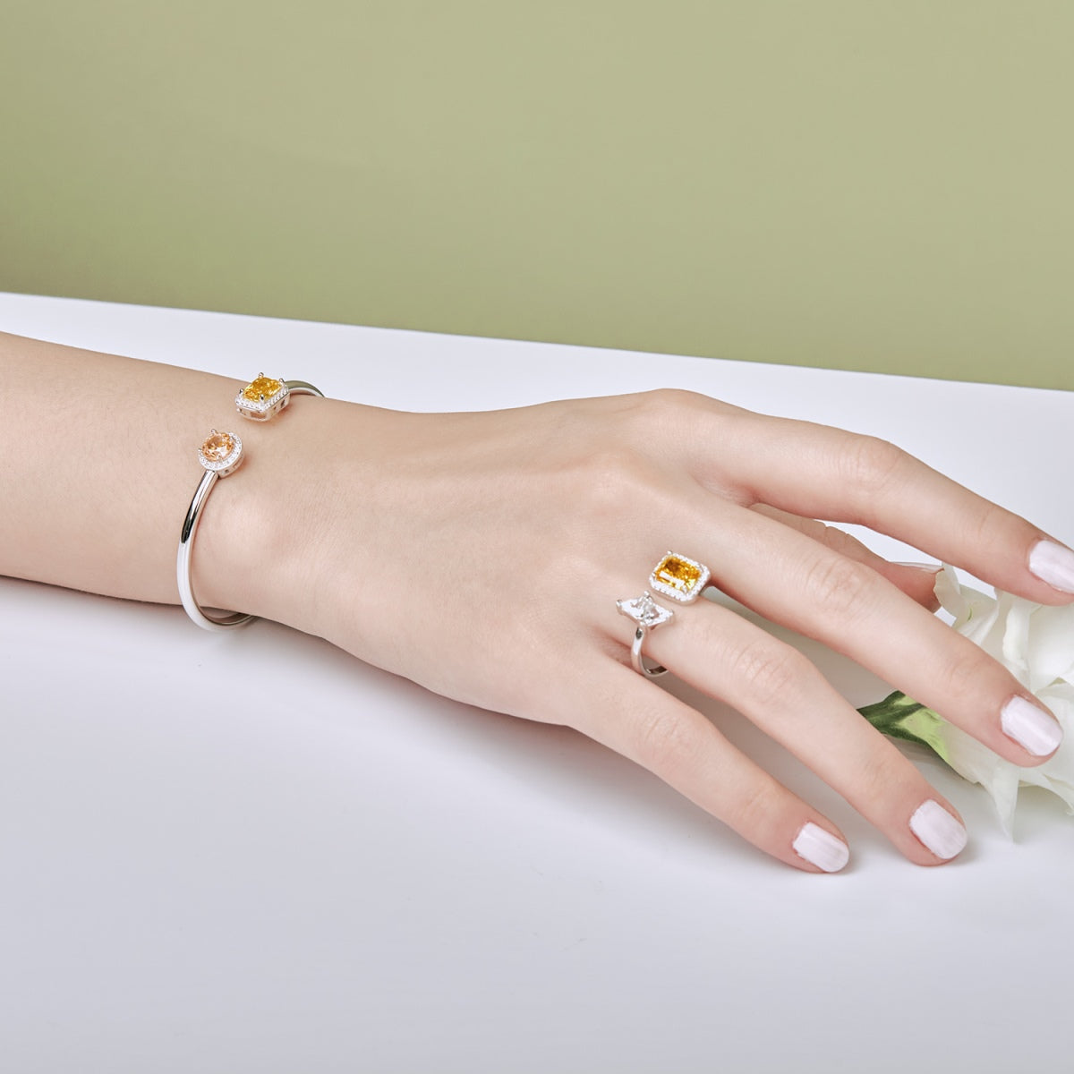 8A Zircon Bangle | 925 Sterling Silver